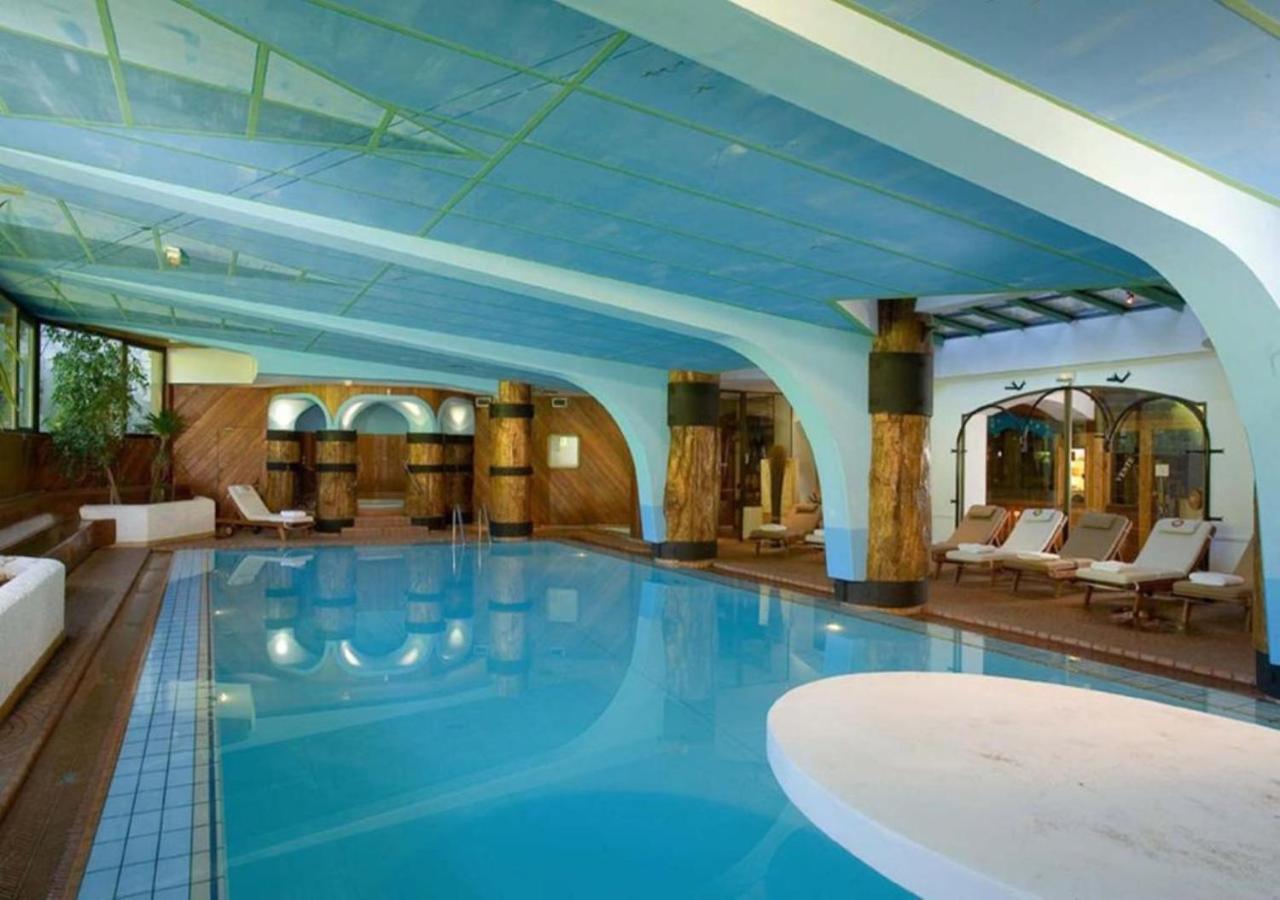 Residence Le Domaine Du Jardin Alpin - Courchevel 1850 Екстер'єр фото